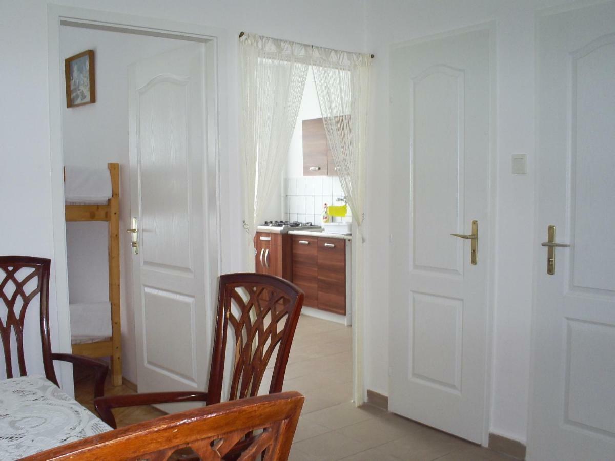 Harmatcsepp Apartmanhaz นีเรกฮาซา ภายนอก รูปภาพ